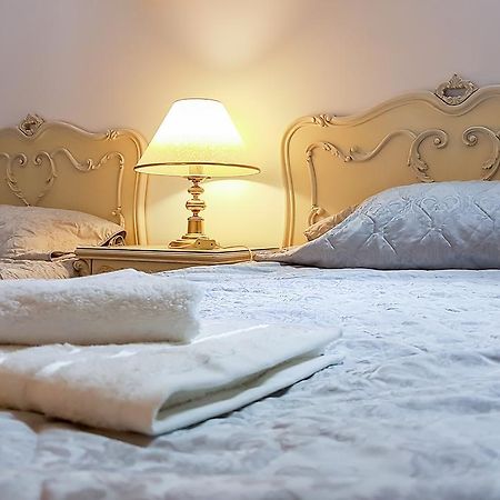 Cazare Fundeni Medlife Bukares Bagian luar foto