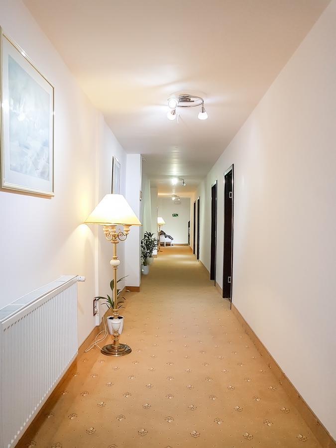 Cazare Fundeni Medlife Bukares Bagian luar foto