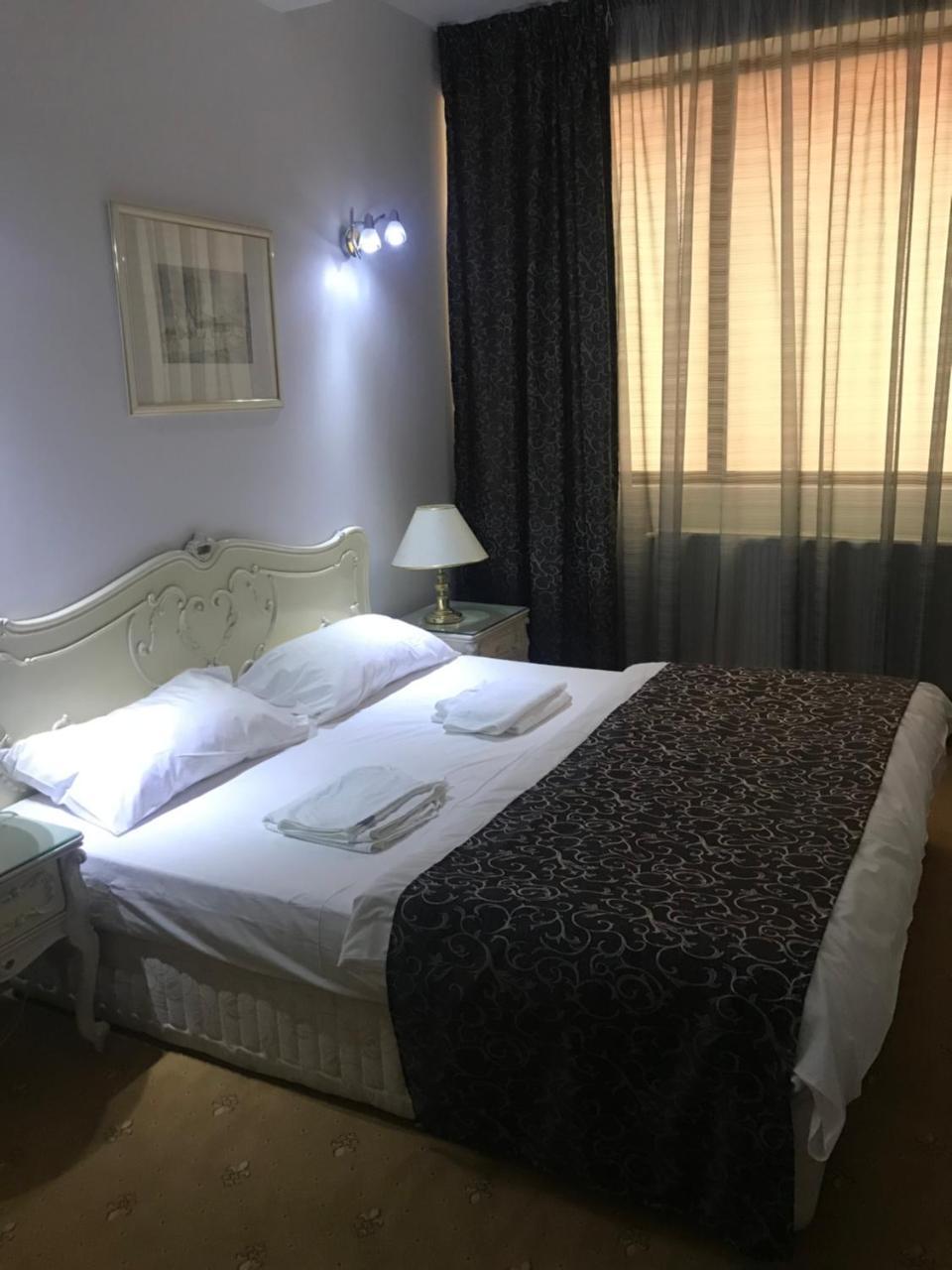 Cazare Fundeni Medlife Bukares Bagian luar foto